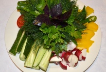 Букет из свежих овощей "Мхиарули"
